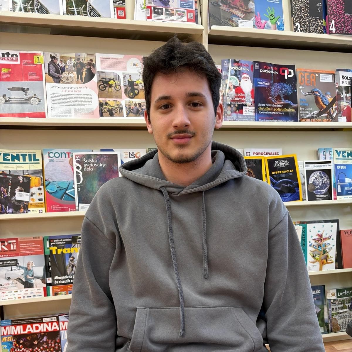 Ernad M., tehnik mehatronike